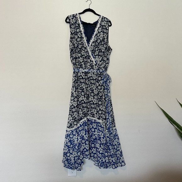 Lane Bryant two-tone wrap dress - Picture 1 of 5